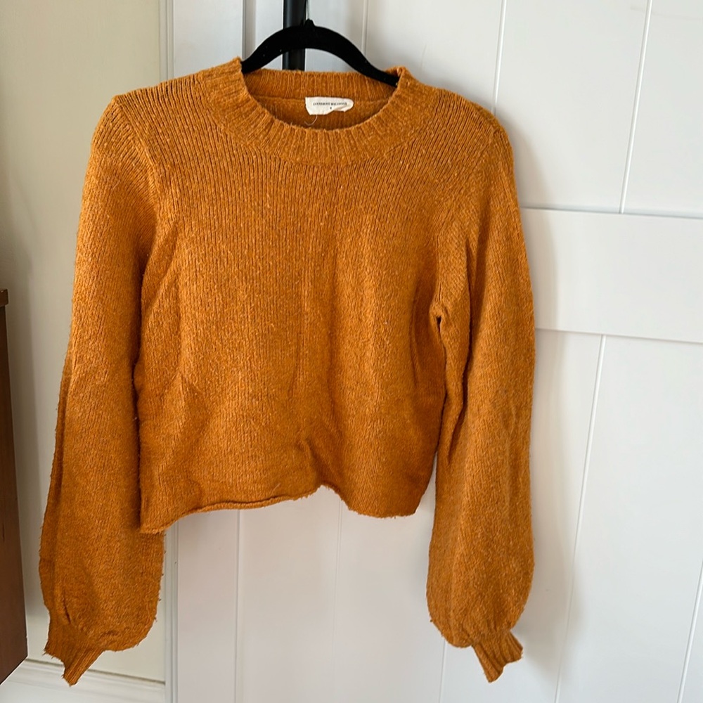 Burnt yellow/ orange balloon sleeved, cropped sweater